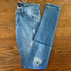 Low rise distressed jeans